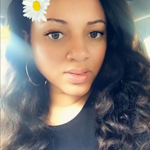 Meet your Posher, Charisse